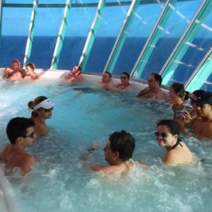 Independence of the seas - hot tubs