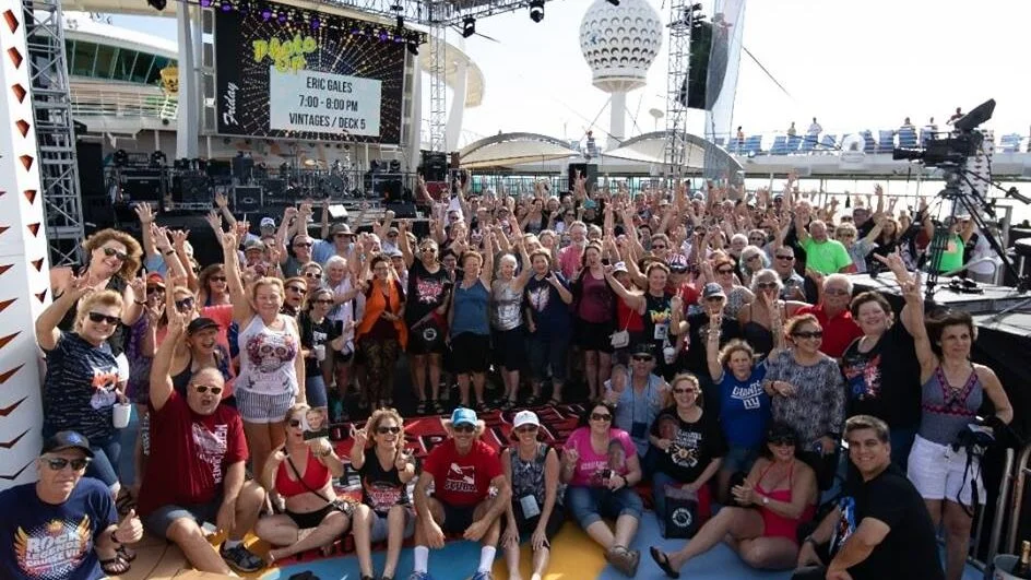 RLC guests gathered for the on-ship group photo during RLC 7